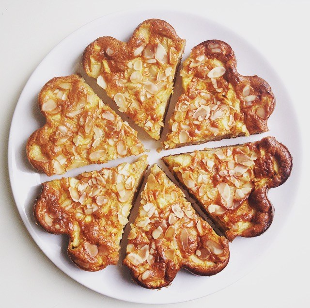 Gâteau pommes amandes